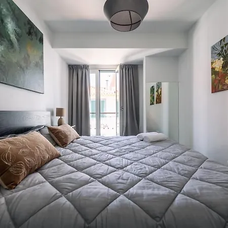 Daire Artist Loft - Modern In Historic Old Town *