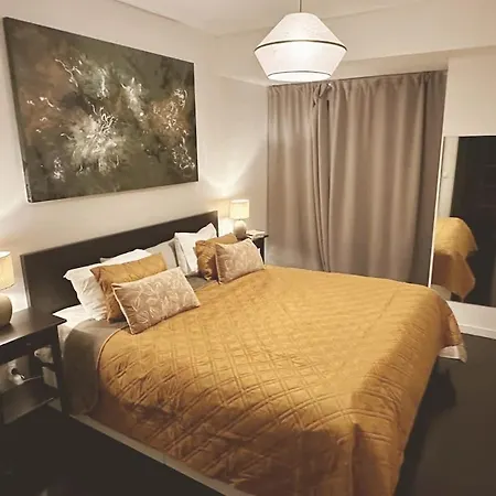 Artist Loft - Modern In Historic Old Town Apartament *