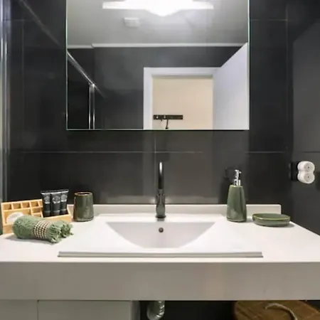 Apartament Artist Loft - Modern In Historic Old Town Funchal (Madeira)