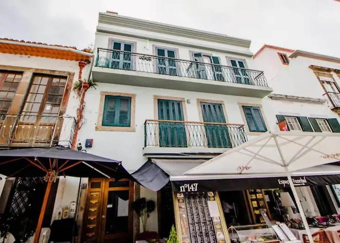 Artist Loft - Modern In Historic Old Town