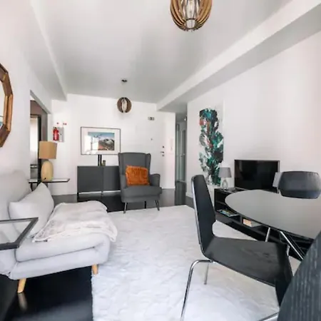 Artist Loft - Modern In Historic Old Town *