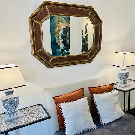 Appartamento Artist Loft - Modern In Historic Old Town *
